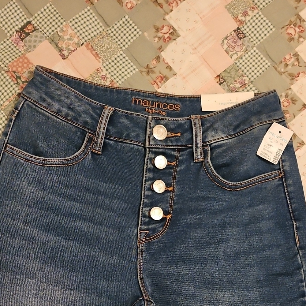 Maurices 4-button High-Rise Jeggings- Size XS - Picture 8 of 10